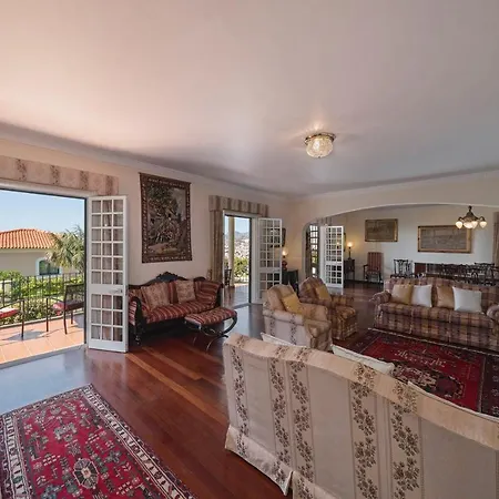 Ourmadeira - Vista Sol, Grand Traditional Villa Funchal (Madeira)