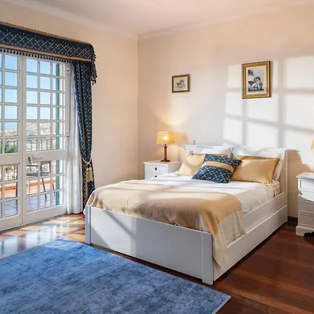 Villa Ourmadeira - Vista Sol, Grand Traditional *